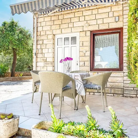 Apartmani Tatjana Novalja Exterior photo