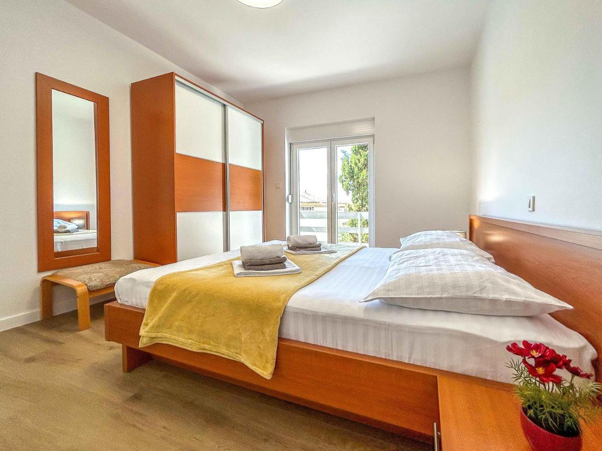 Tatjana Apartma Novalja